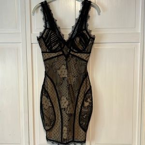 Bebe dress size small